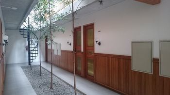 Oliver'S Hostelry Бандунг Экстерьер фото